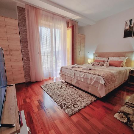 Apartman Temida Lux Vrnjačka Banja Kültér fotó