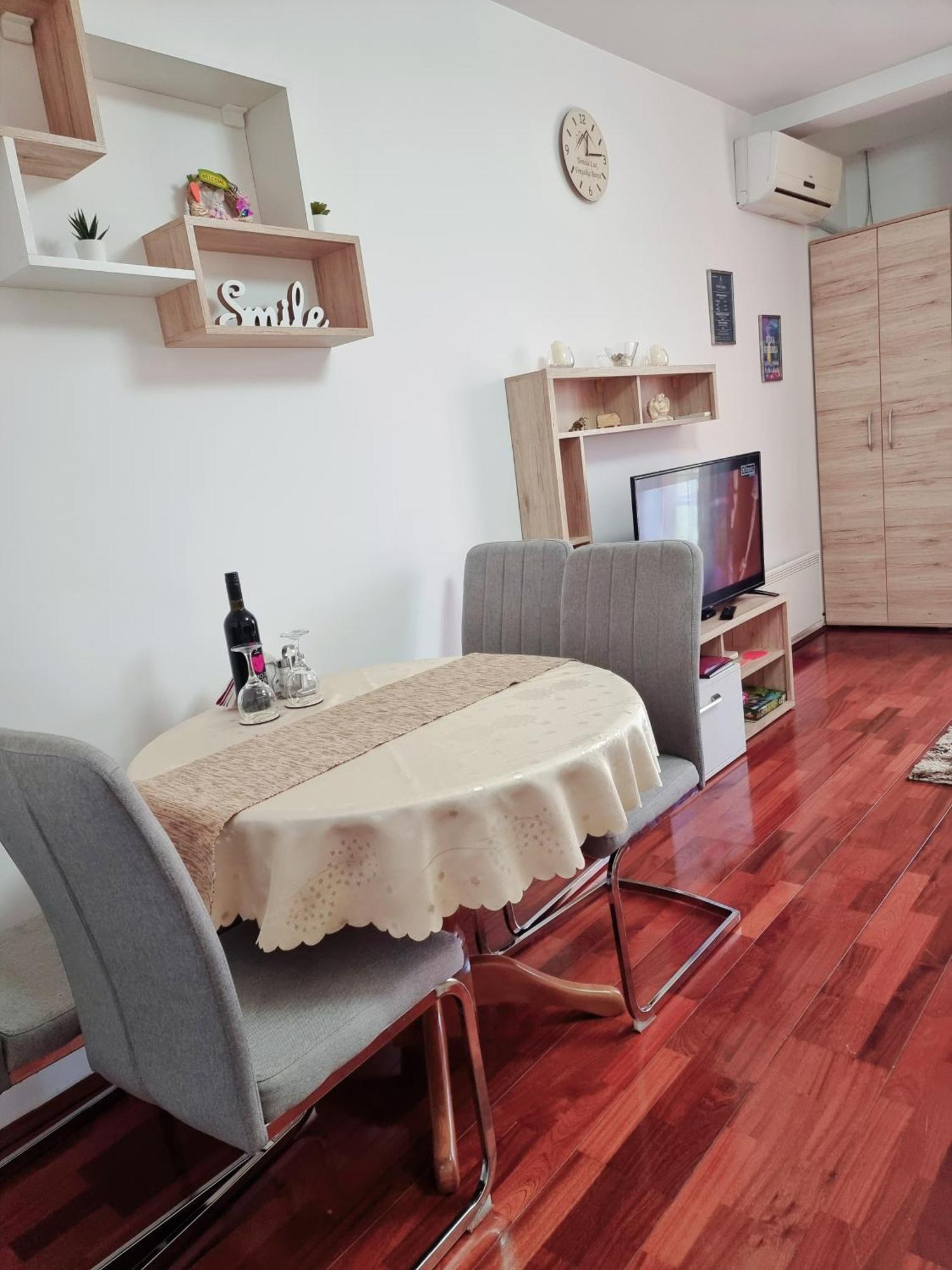 Apartman Temida Lux Vrnjačka Banja Kültér fotó